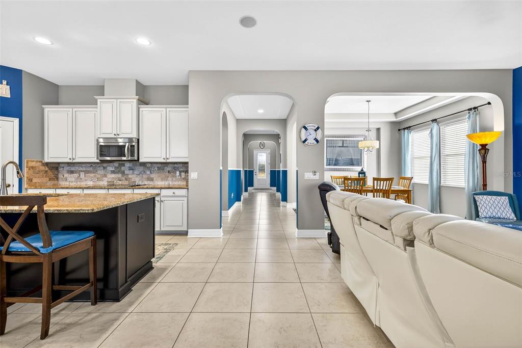 7035 Peregrina Loop Wesley Chapel, FL 33545 - Photo 24 of 74