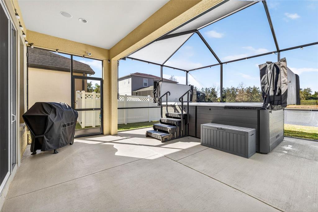 7035 Peregrina Loop Wesley Chapel, FL 33545 - Photo 48 of 74