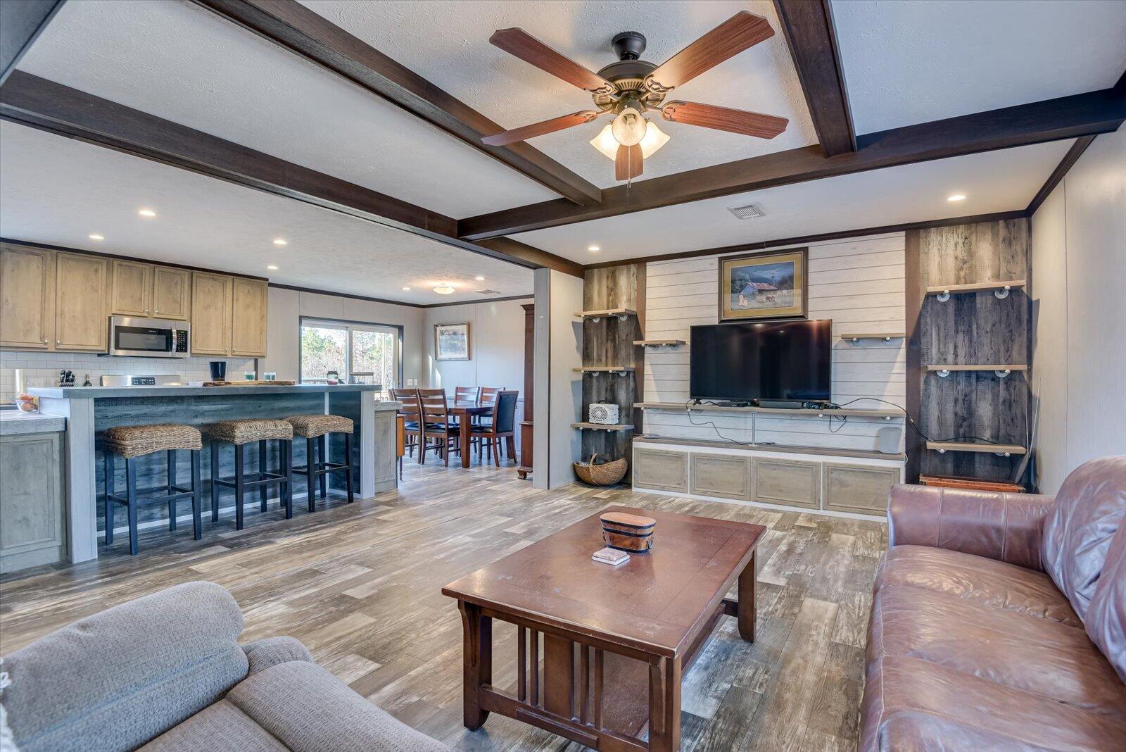 760 Centerwood Road Williston, SC 29853 - Photo 7 of 31