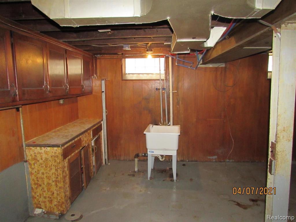 12660 Riad Street Detroit, MI 48224 - Photo 38 of 40