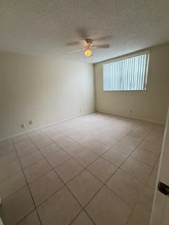 $2,000 | 2805 Southwest 22nd Avenue, Unit 1030, Delray Beach, FL 33445