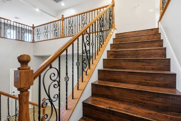 $2,950 | 738 Kew Gardens Drive, Las Vegas, NV 89178