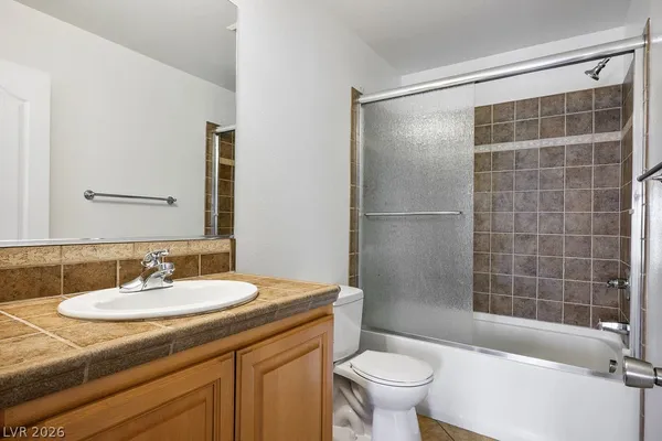 $2,950 | 738 Kew Gardens Drive, Las Vegas, NV 89178