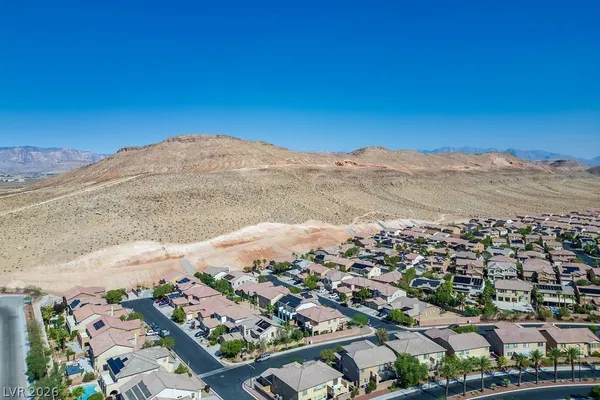 $2,950 | 738 Kew Gardens Drive, Las Vegas, NV 89178