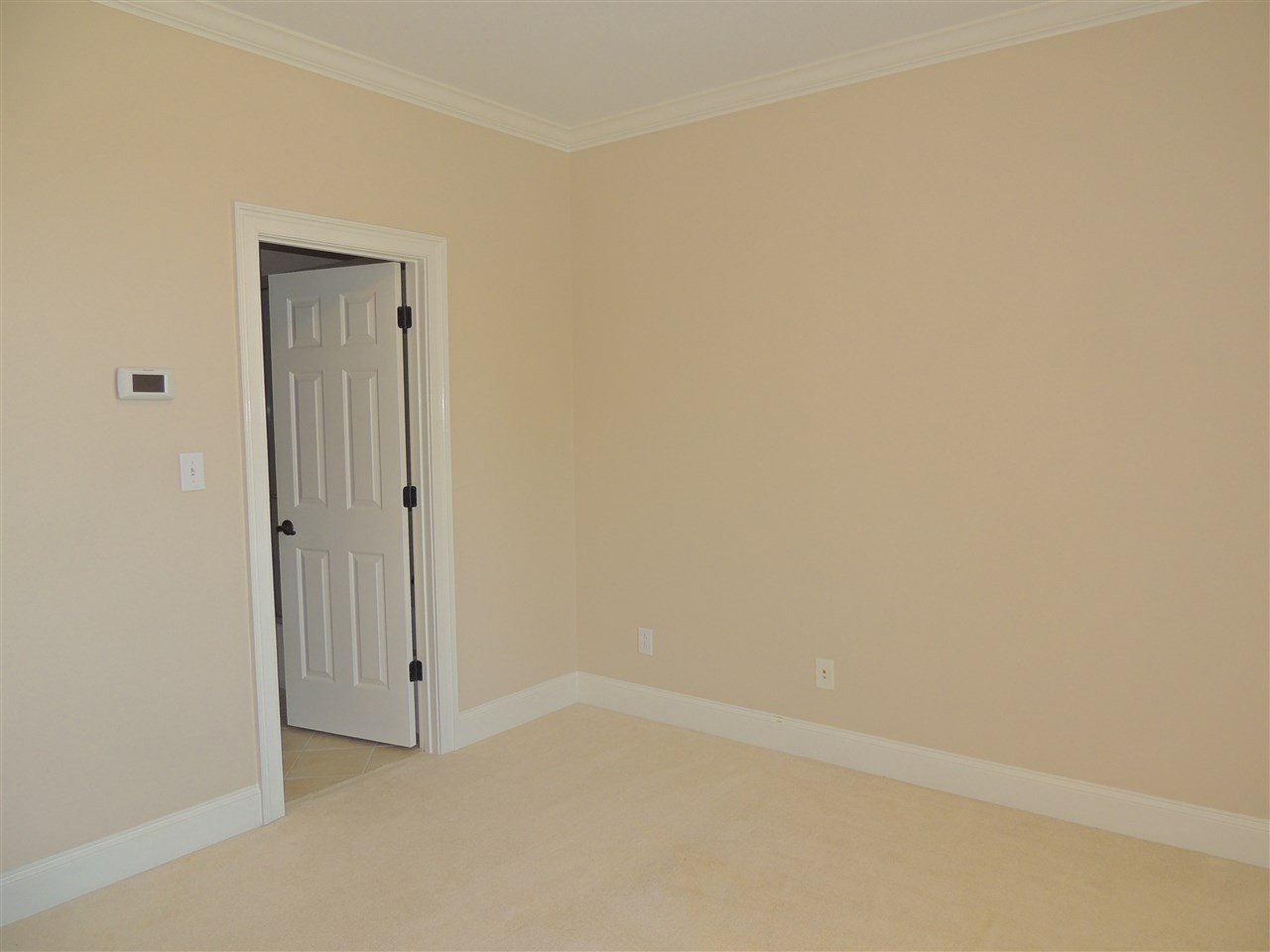 301 Cedar Ridge Way Durham, NC 27705 - Photo 18 of 25 Jack and Jill Bath Only room with carpet Bedroom 1