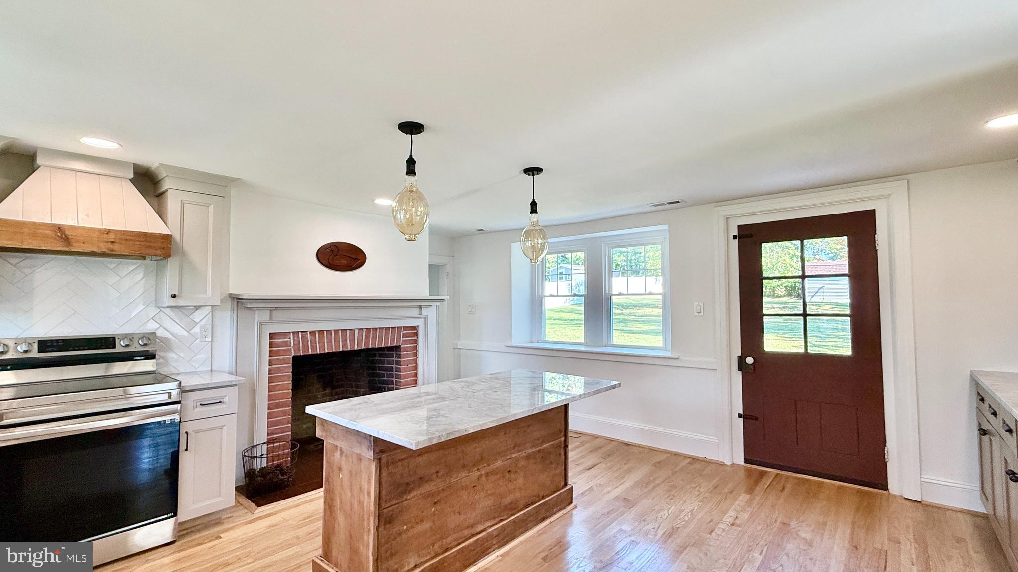 2437 Patane Avenue Abington, PA 19001 - Photo 17 of 69