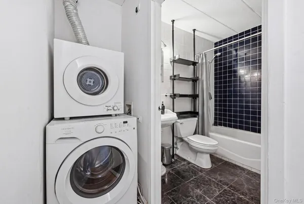 $620,000 | 92-29 Queens Boulevard, Unit 16H | Rego Park