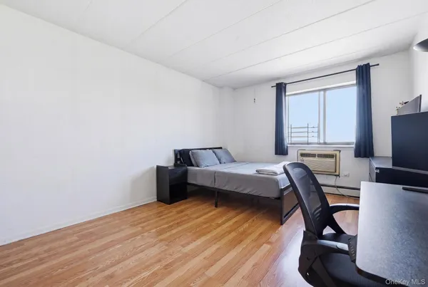 $620,000 | 92-29 Queens Boulevard, Unit 16H | Rego Park
