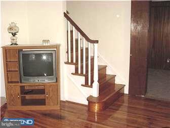128 Flintlock Road Drexel Hill, PA 19026 - Photo 5 of 12 Living Room