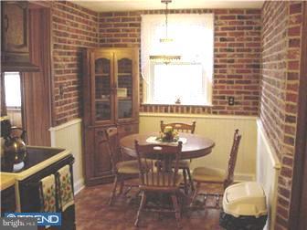 128 Flintlock Road Drexel Hill, PA 19026 - Photo 7 of 12 Kitchen