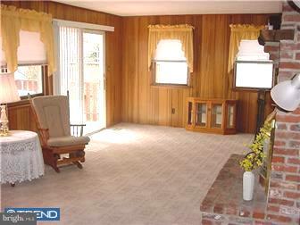 128 Flintlock Road Drexel Hill, PA 19026 - Photo 10 of 12 Family Room