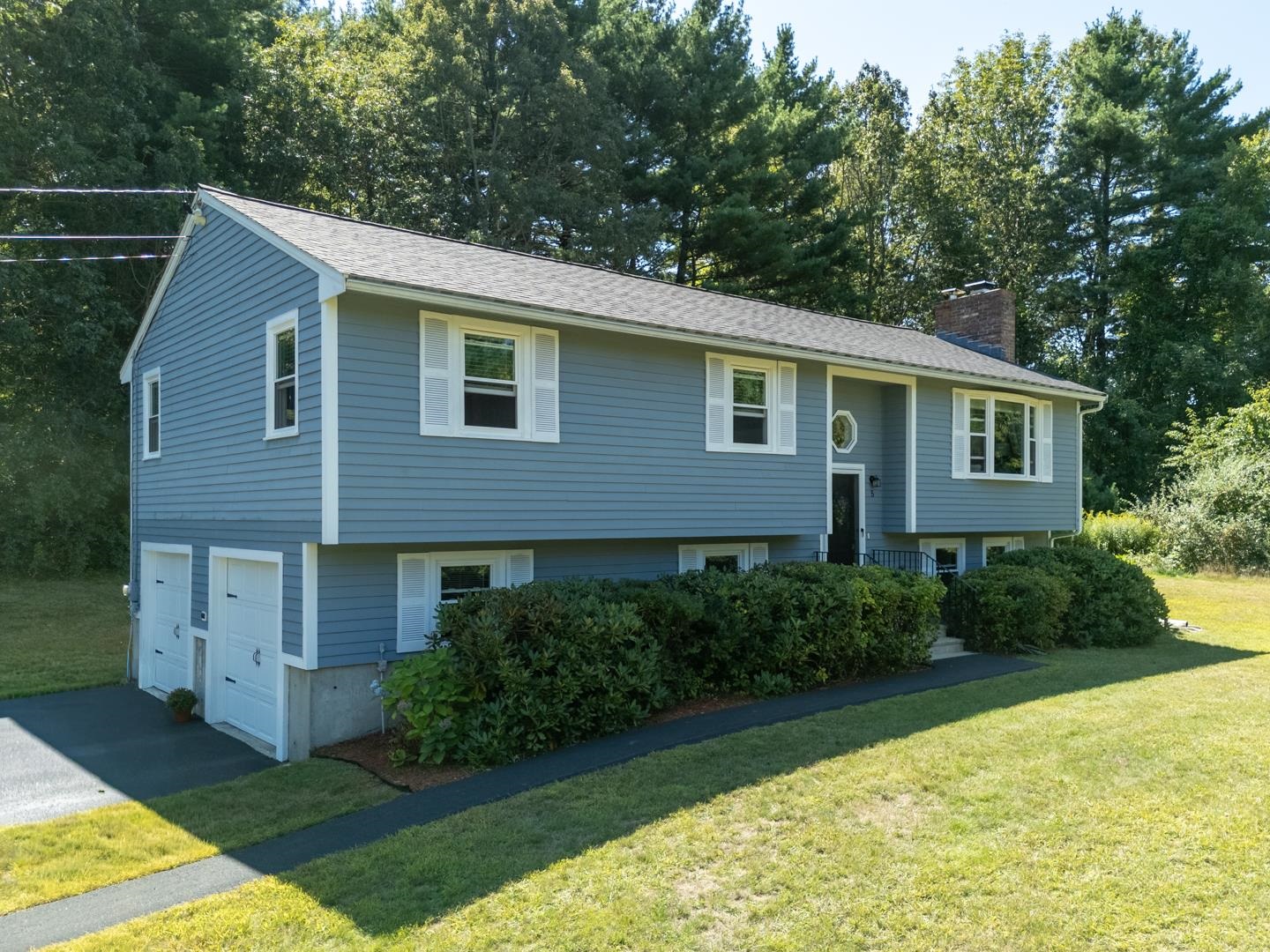 5 Taryn Road Derry, NH 03038 - Photo 1 of 38