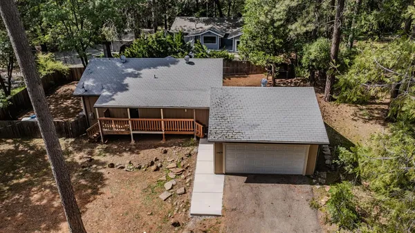$330,000 | 19479 Murphy Road, Pine Grove, CA 95665