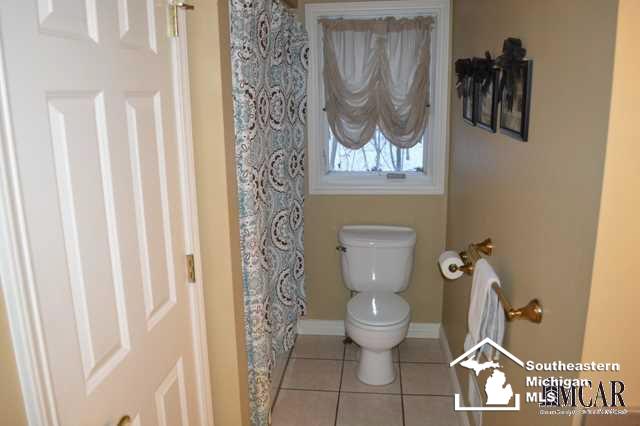 11681 Stewart Road Dundee, MI 48131 - Photo 26 of 44 21404271-25.JPG