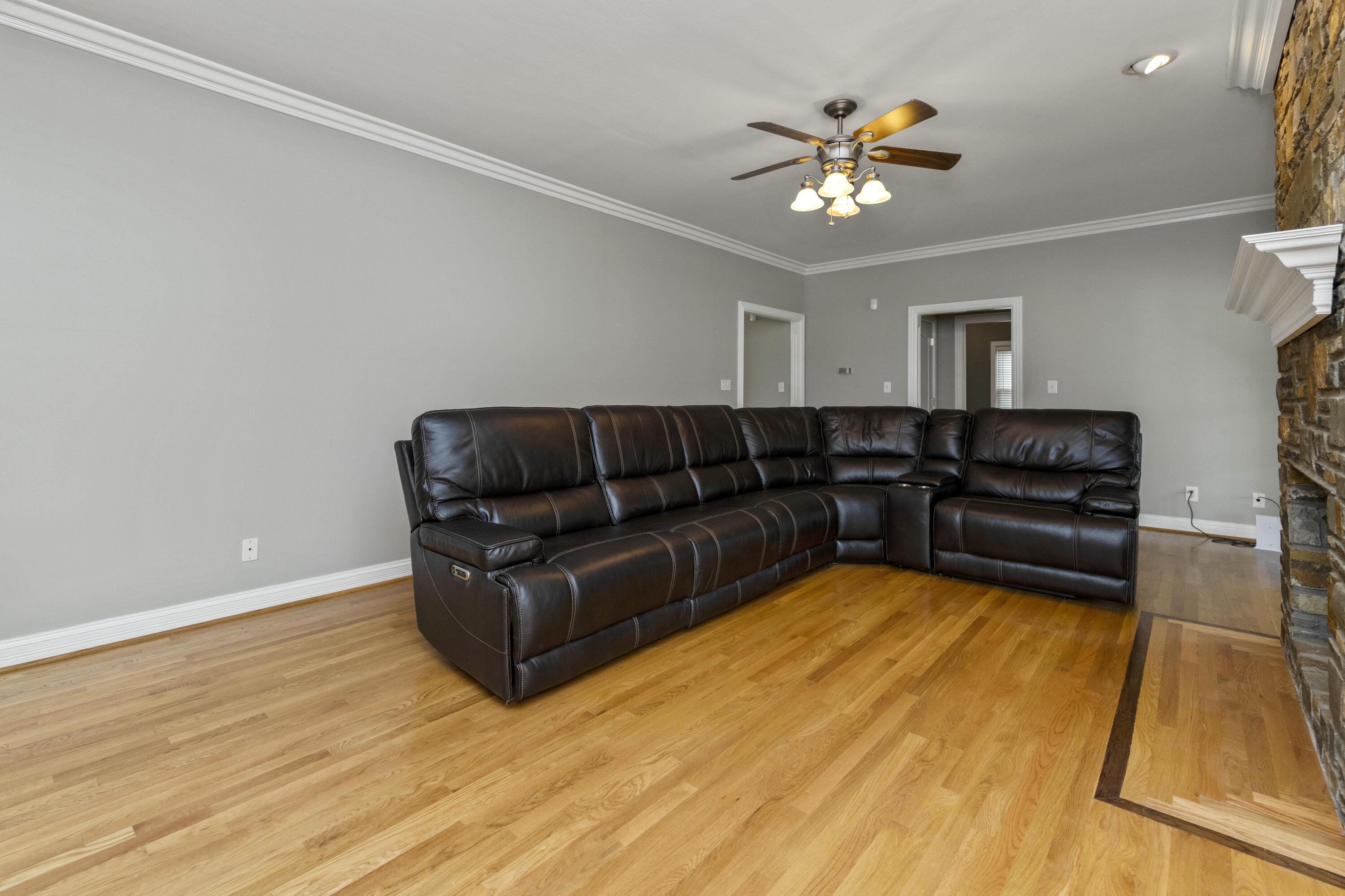 975 Spears Mill Road Paris, KY 40361 - Photo 11 of 71 20230817-975-Spears-Mill-Rd-TEMedia-007