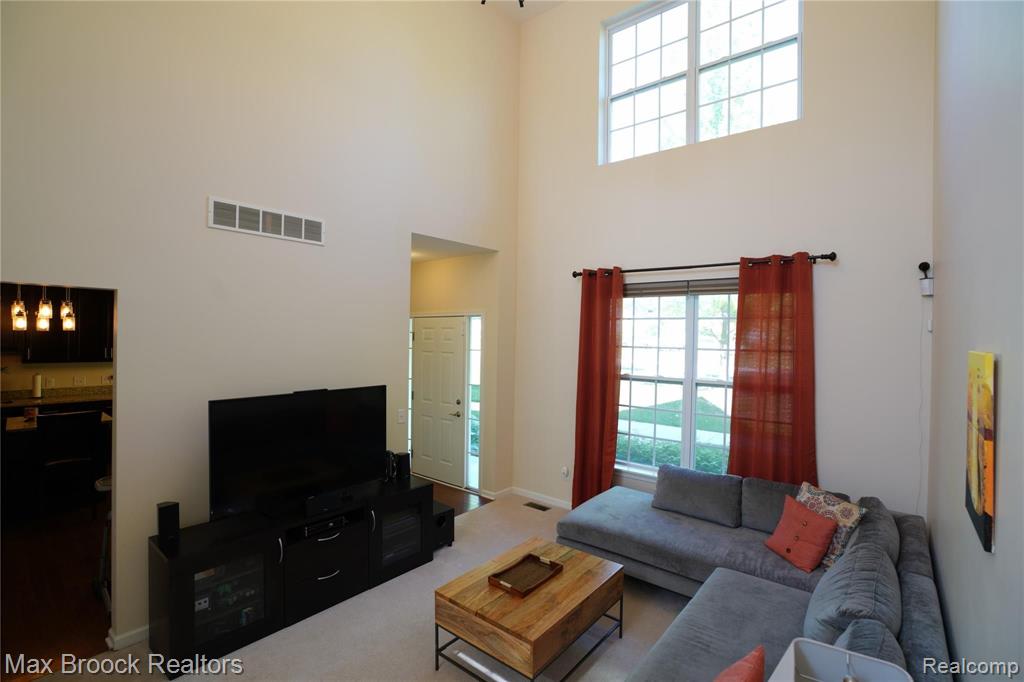 41578 Mitchell Road, Unit 162 Novi, MI 48377 - Photo 11 of 72