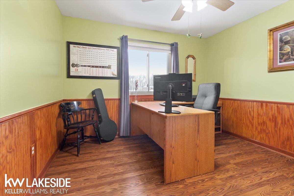 840 Miller Road Memphis, MI 48041 - Photo 18 of 33 50103550-17.JPG