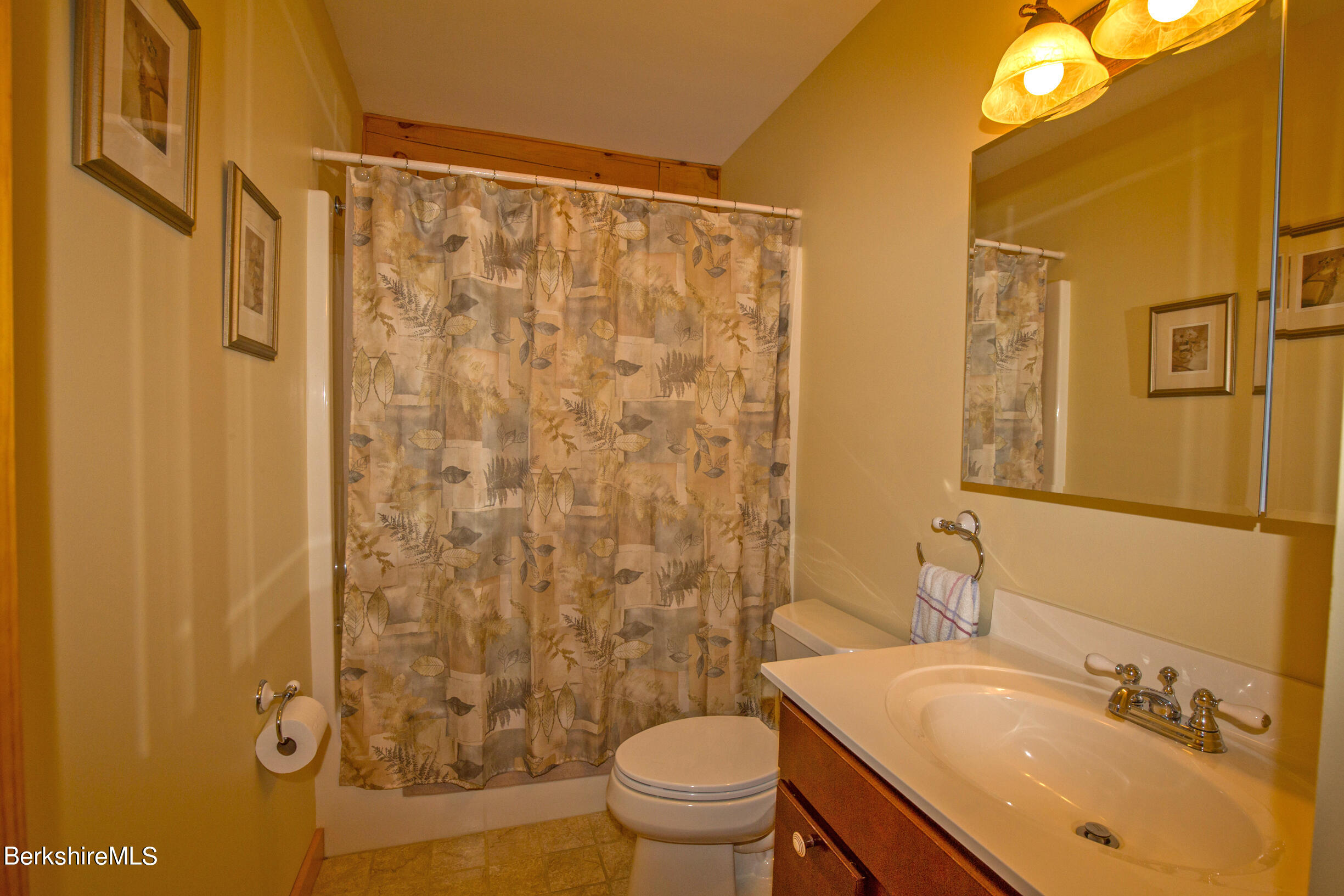 1340 East Otis Road Otis, MA 01029 - Photo 20 of 35 Full Bathroom