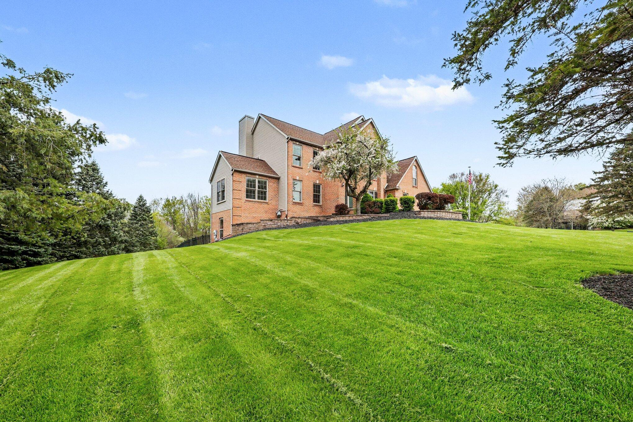 7696 Quail Ridge Drive Dexter, MI 48130 - Photo 3 of 44 003_file_3725