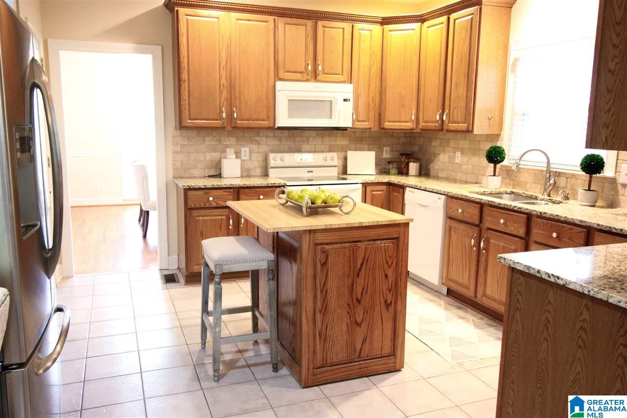 6465 Cambridge Road Pinson, AL 35126 - Photo 10 of 40