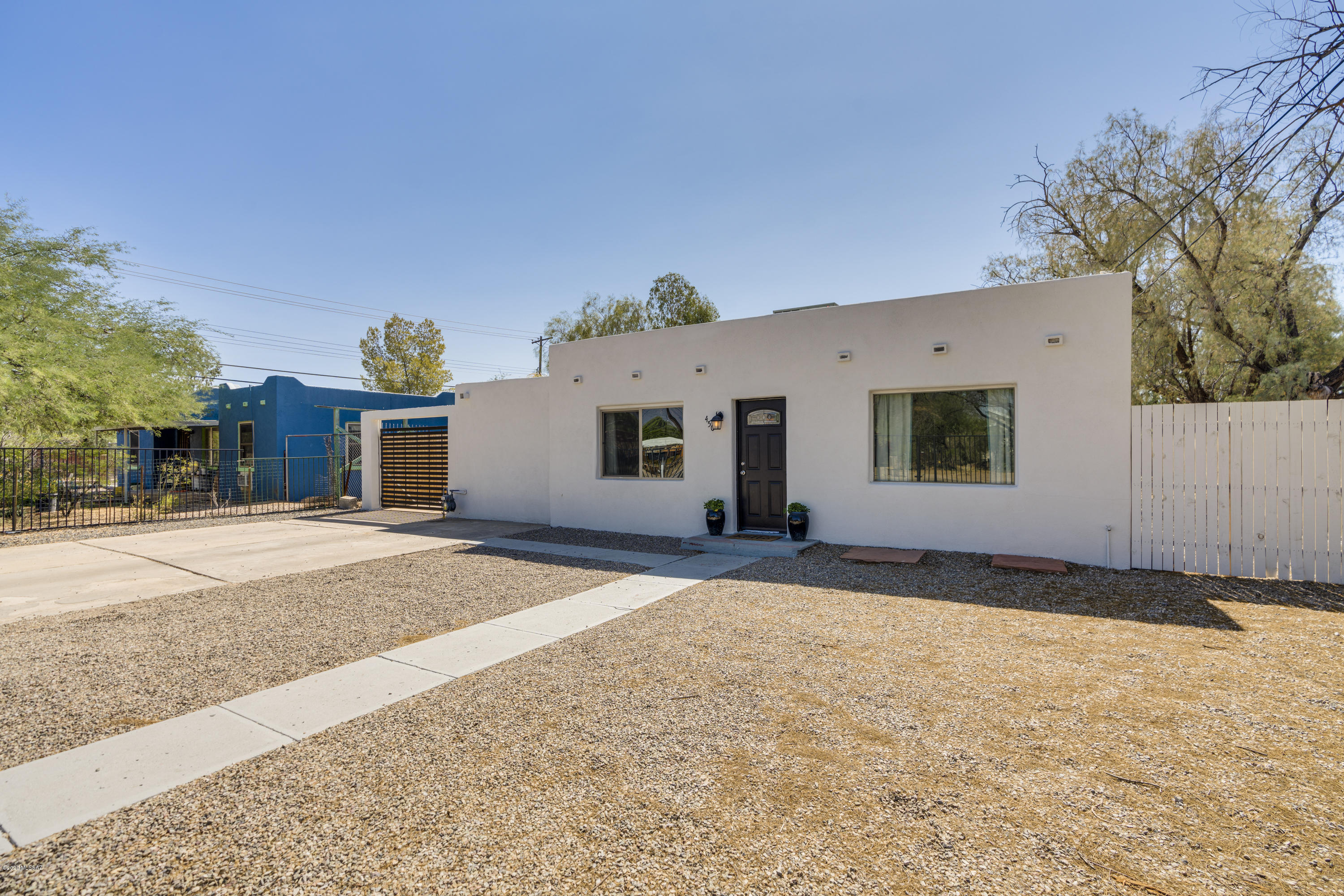 450 East Mohave Road Tucson, AZ 85705 - Photo 1 of 46