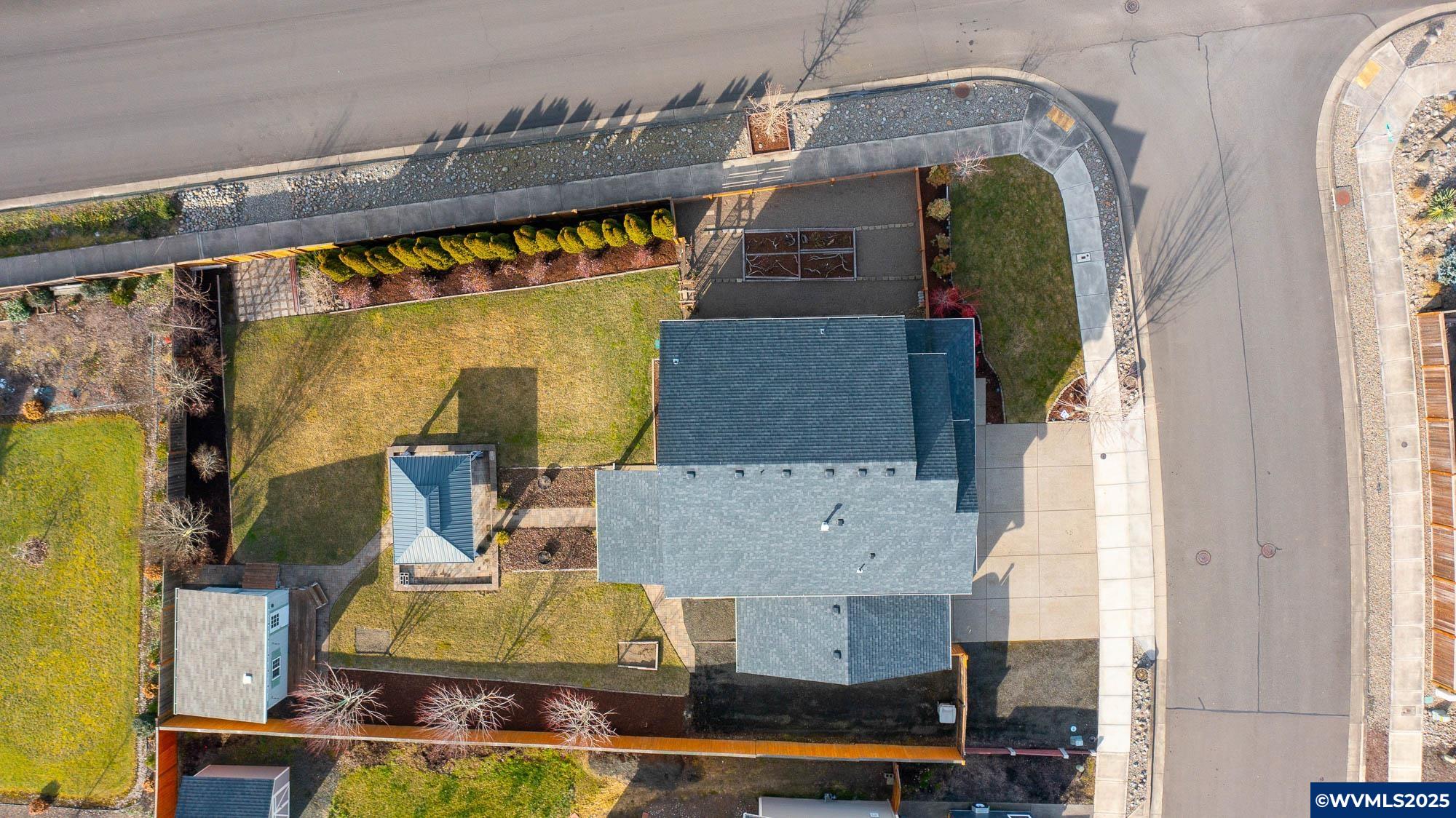6082 Northeast Tuscan Loop Albany, OR 97321 - Photo 43 of 43 Gallery Image 43