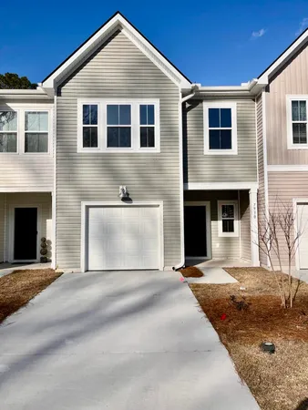 $2,300 | 7930 Triggerfish Way, North Charleston, SC 29420