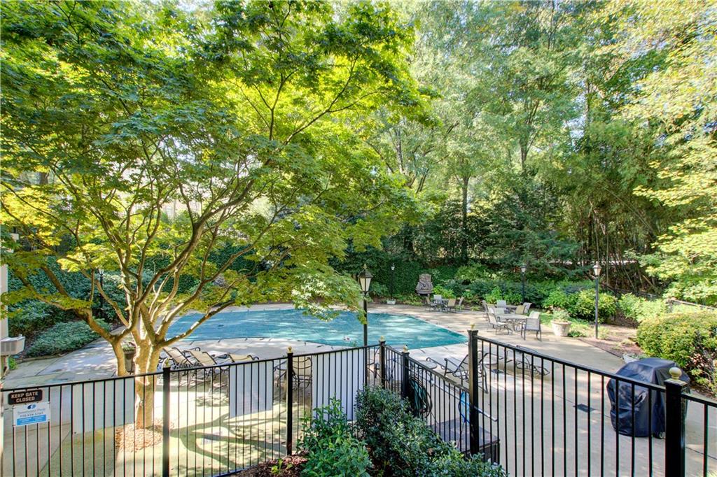 2865 Lenox Road Northeast, Unit 102 Atlanta, GA 30324 - Photo 32 of 35 a view of a pathway of a park
