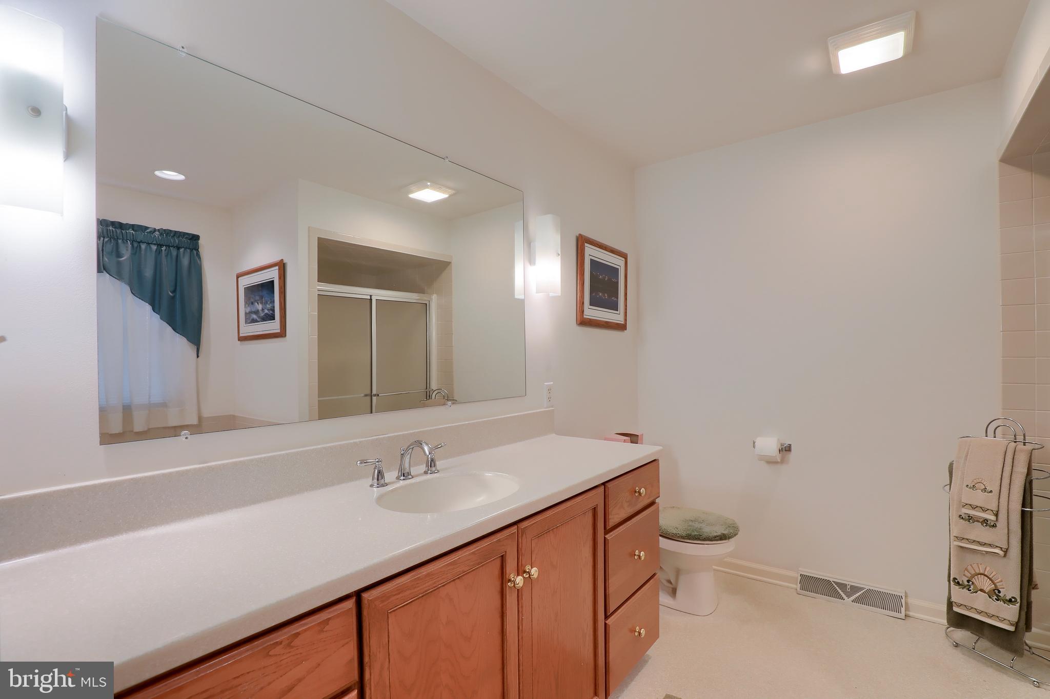 2017 Harrogate Road Lancaster, PA 17601 - Photo 19 of 35 Gallery Image 19