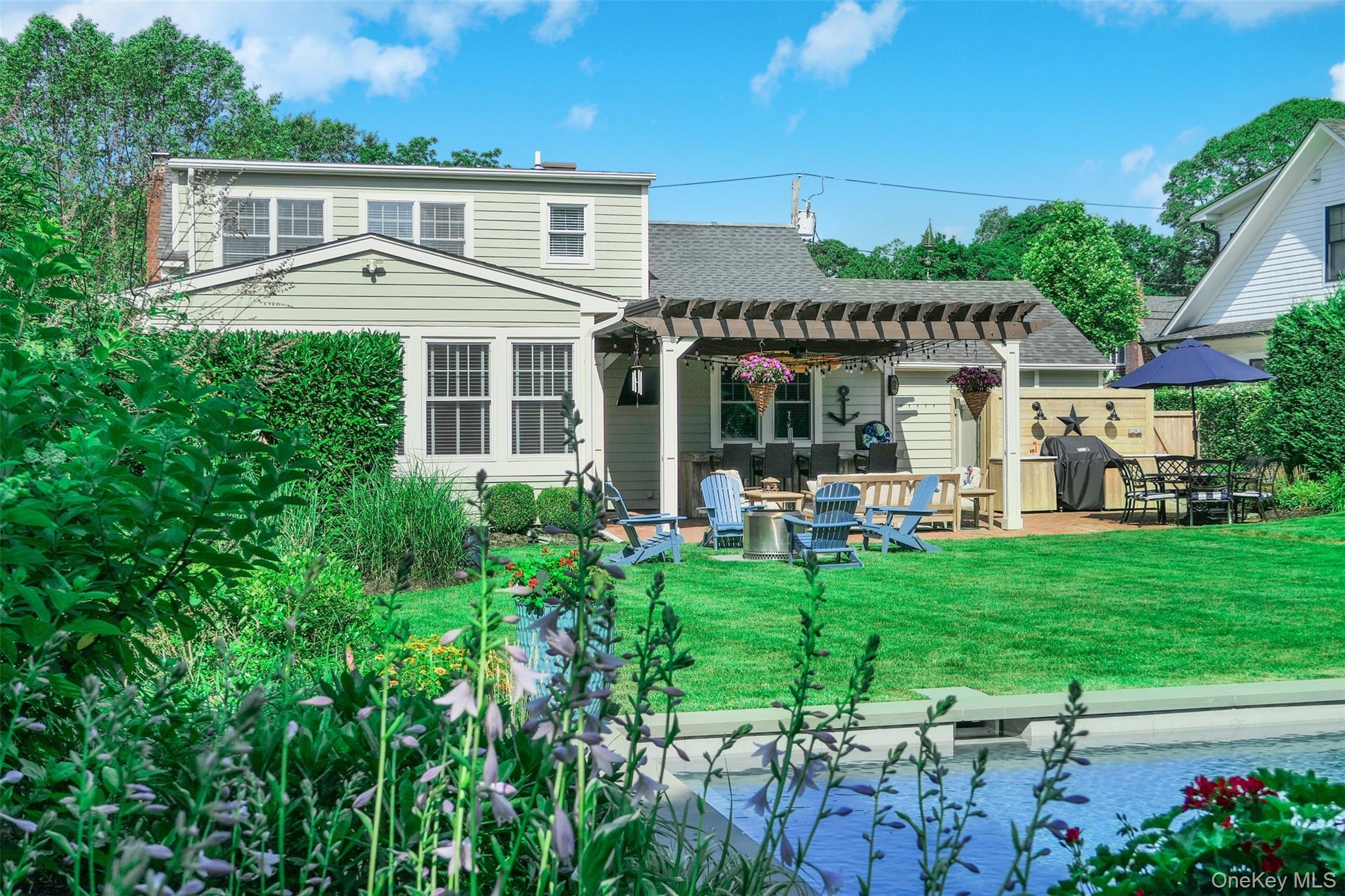 7 Country Club Road Bellport, NY 11713 - Photo 36 of 45