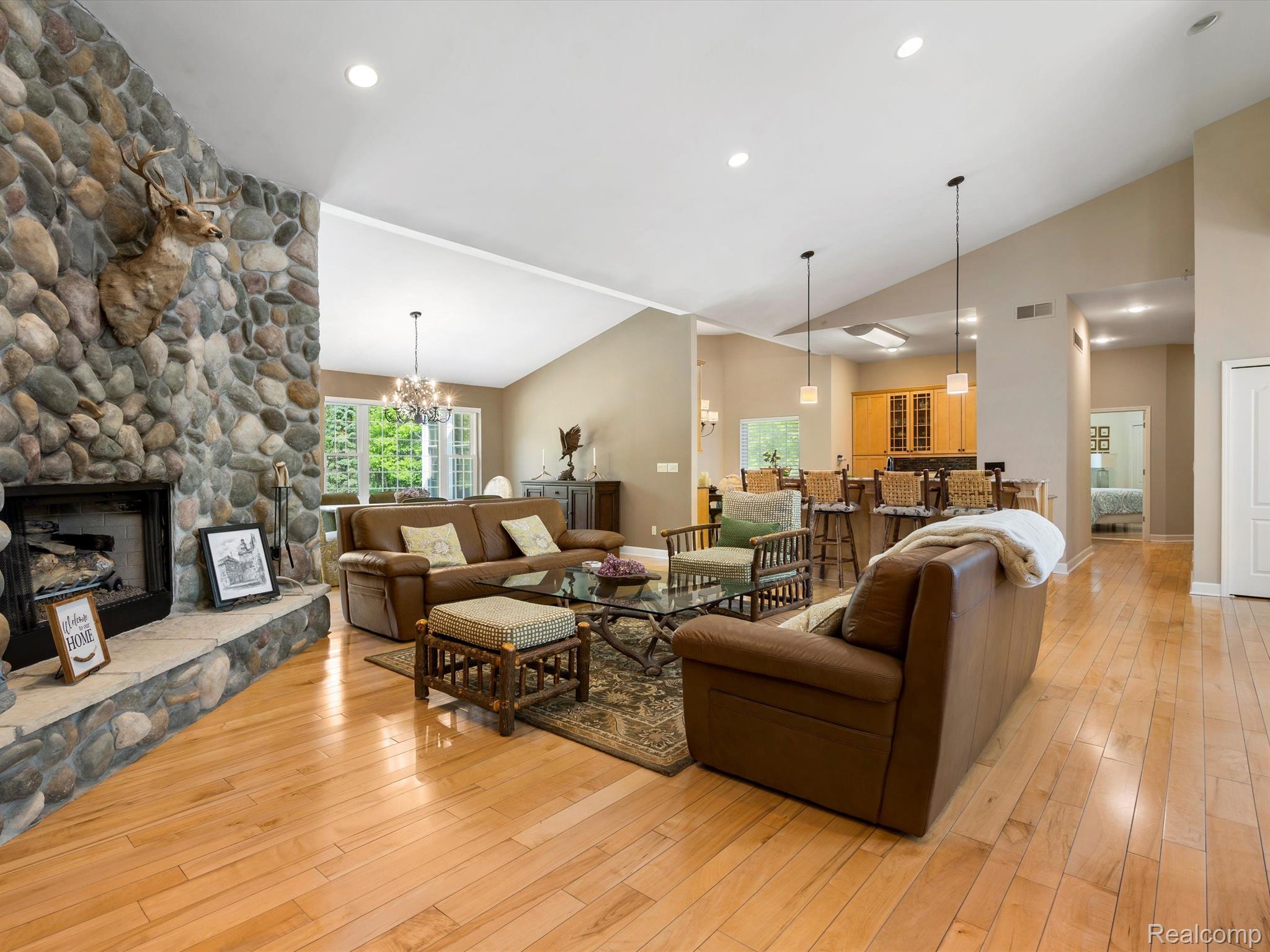 10333 Gibbs Road Clarkston, MI 48348 - Photo 21 of 87 Gallery Image 21