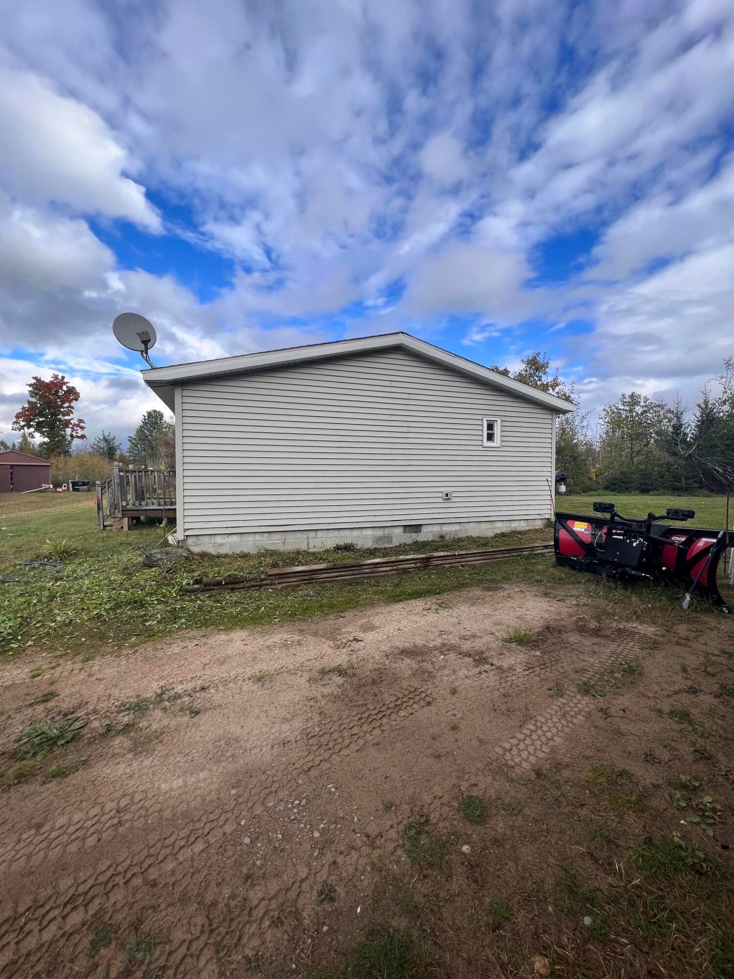 5687 Cathro Road Alpena, MI 49707 - Photo 4 of 33 Gallery Image 4