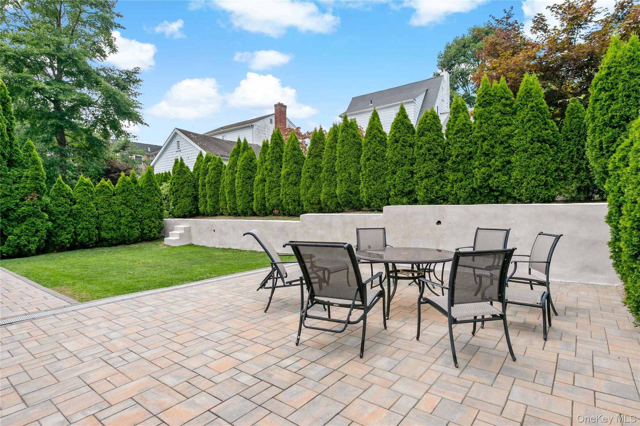 63 White Road Scarsdale, NY 10583 - Photo 16 of 22 Backyard Views