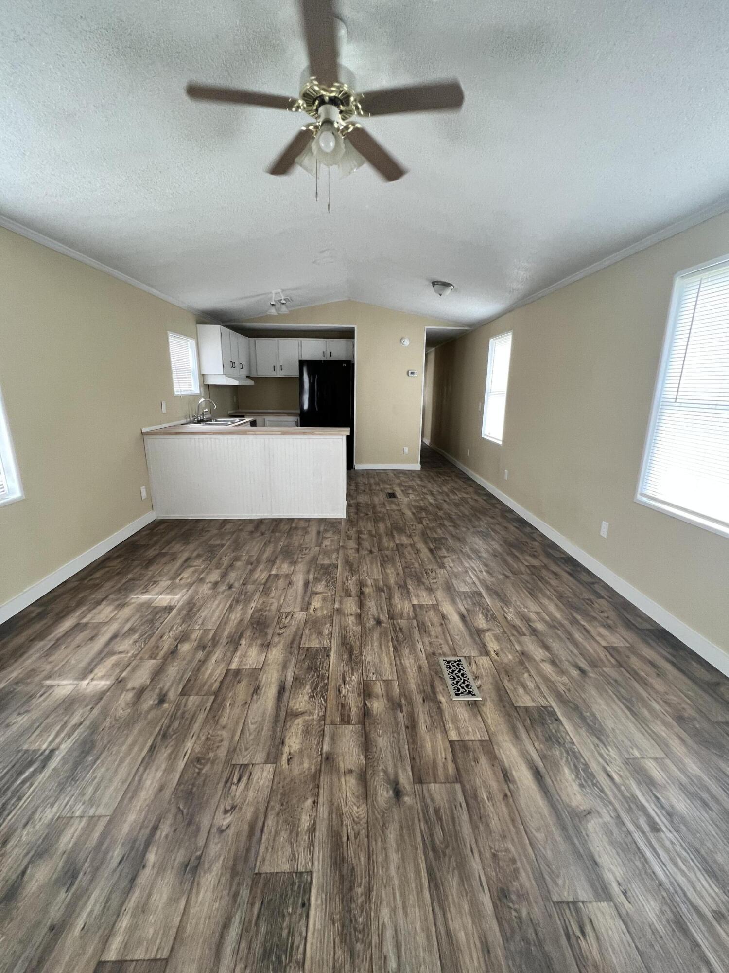 2127 Tee Vee Road Elloree, SC 29047 - Photo 5 of 27 F9FBA52A-9FF0-4CFF-89C4-CCBD18011B2B