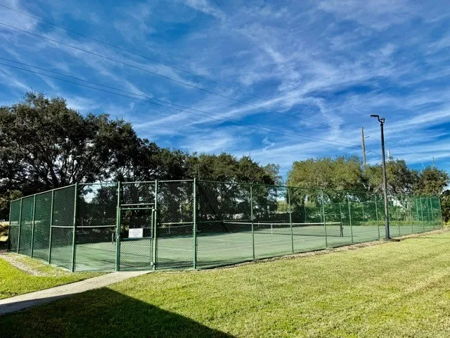 $2,500 | 5475 East 1st Square Southwest, Vero Beach, FL 32968