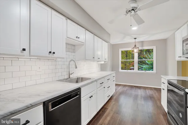 $573,850 | 14 Lauriann Court, Parkton, MD 21120