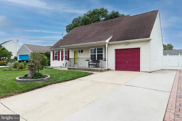 $3,000 | 13 Dasher Avenue, Bear, DE 19701