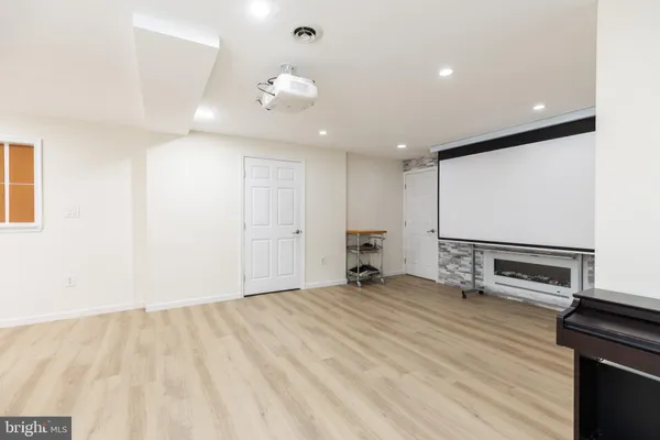 $3,000 | 13 Dasher Avenue, Bear, DE 19701