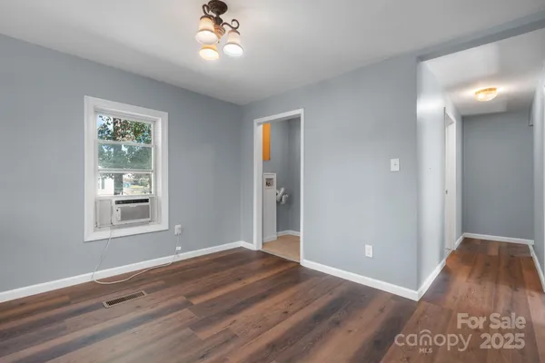 $174,999 | 728 21st Street Southwest, Hickory, NC 28602