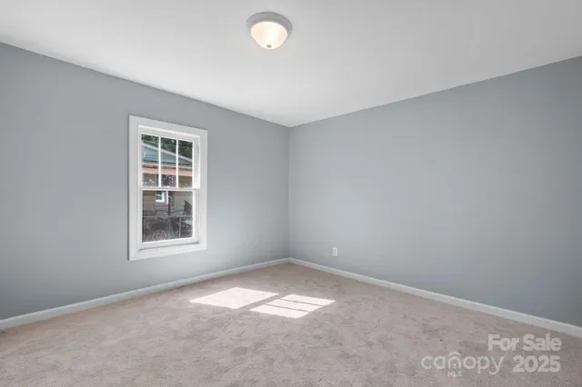 $176,999 | 728 21st Street Southwest, Hickory, NC 28602