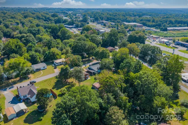 $174,999 | 728 21st Street Southwest, Hickory, NC 28602