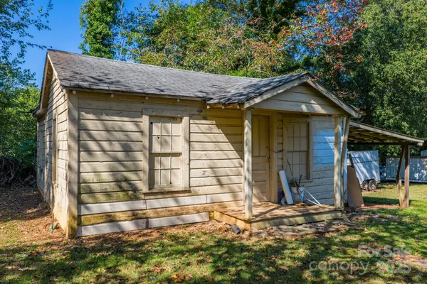 $174,999 | 728 21st Street Southwest, Hickory, NC 28602