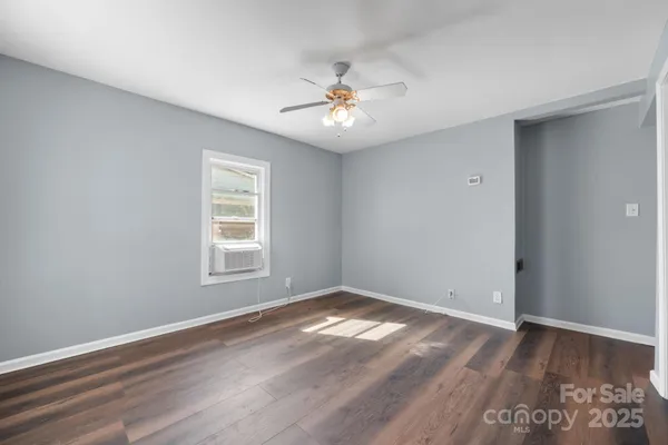 $174,999 | 728 21st Street Southwest, Hickory, NC 28602