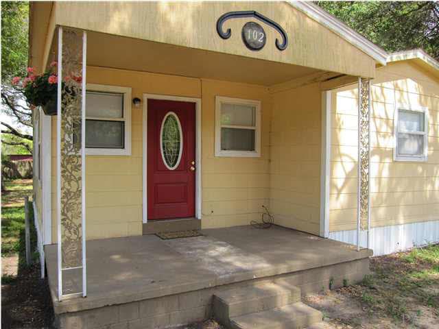 102 Ruberia Avenue Pensacola, FL 32507 - Photo 2 of 9 Gallery Image 2