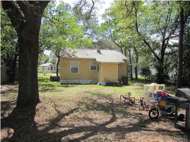 102 Ruberia Avenue Pensacola, FL 32507 - Photo 4 of 9 ,