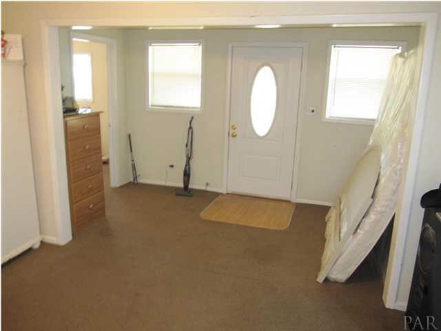 102 Ruberia Avenue Pensacola, FL 32507 - Photo 5 of 9 Gallery Image 5