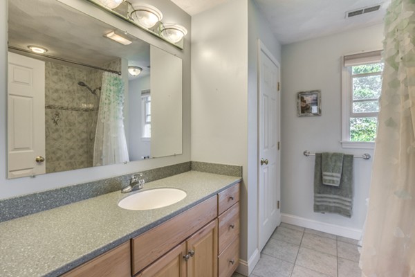 30 Rowe Hill Road Stoneham, MA 02180 - Photo 25 of 30 Gallery Image 25