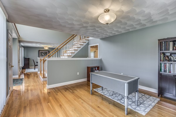 30 Rowe Hill Road Stoneham, MA 02180 - Photo 8 of 30 Gallery Image 8