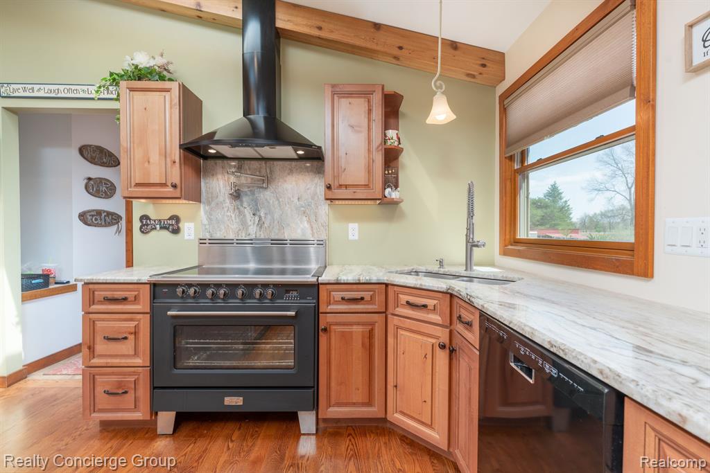 5757 Lange Road Howell, MI 48843 - Photo 12 of 64