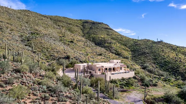 $1,749,900 | 40229 North 32nd Street, Cave Creek, AZ 85331